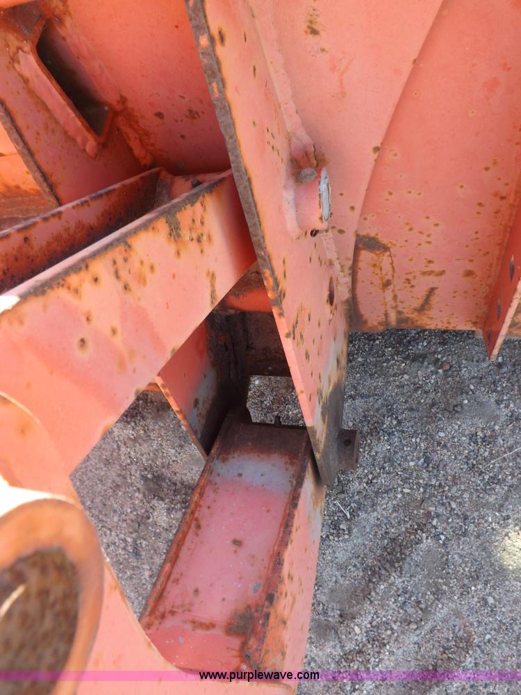 image for item I9102 1997 New Holland 7740SL MFWD tractor