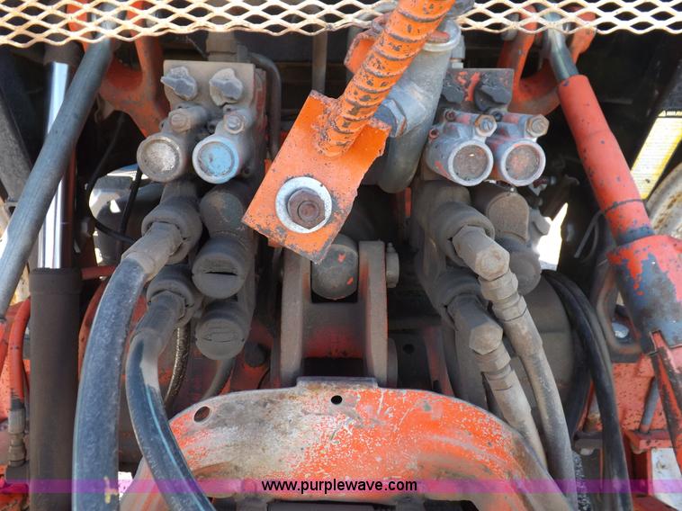 image for item I9103 1996 New Holland 7740SL MFWD tractor