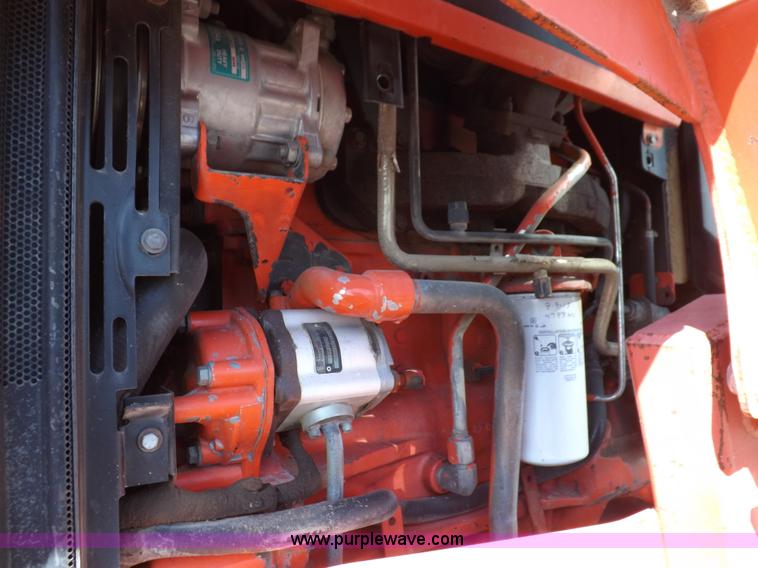 image for item I9104 1997 New Holland 7740SL MFWD tractor