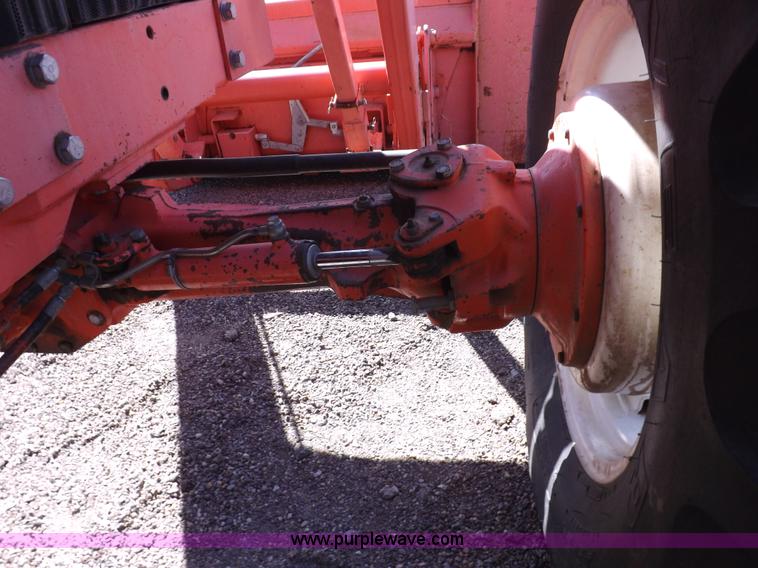 image for item I9104 1997 New Holland 7740SL MFWD tractor