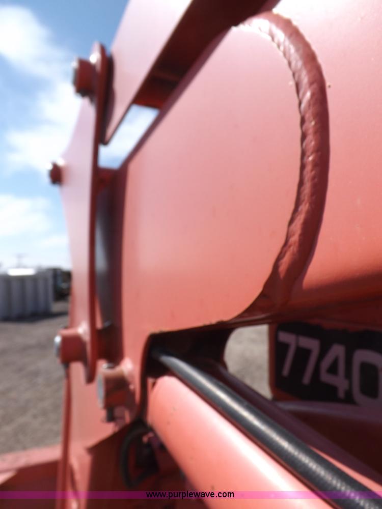 image for item I9104 1997 New Holland 7740SL MFWD tractor