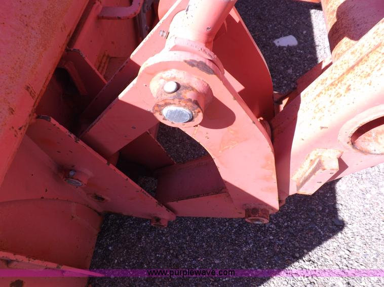 image for item I9104 1997 New Holland 7740SL MFWD tractor