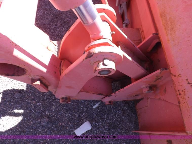 image for item I9104 1997 New Holland 7740SL MFWD tractor