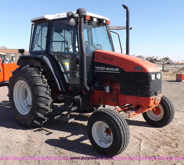 image for item I9105 1999 New Holland TS100 tractor