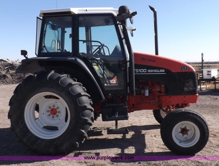 image for item I9105 1999 New Holland TS100 tractor