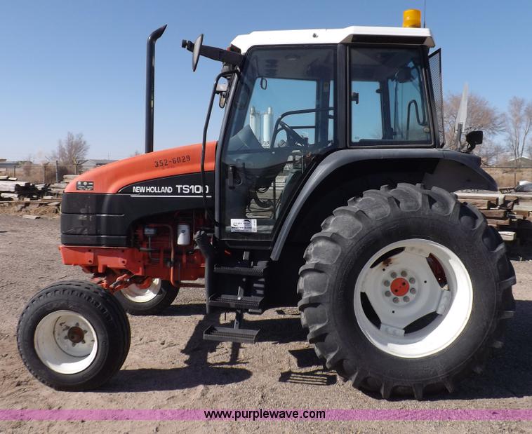 image for item I9105 1999 New Holland TS100 tractor