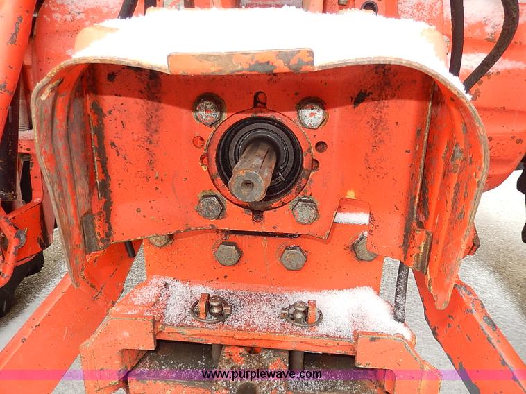 image for item I9350 1999 New Holland TS100 tractor