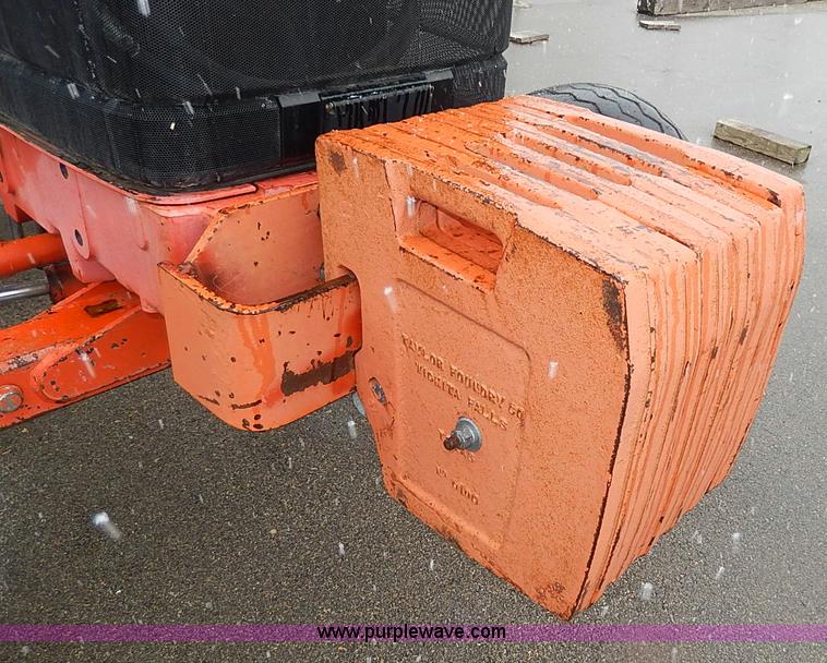 image for item I9350 1999 New Holland TS100 tractor