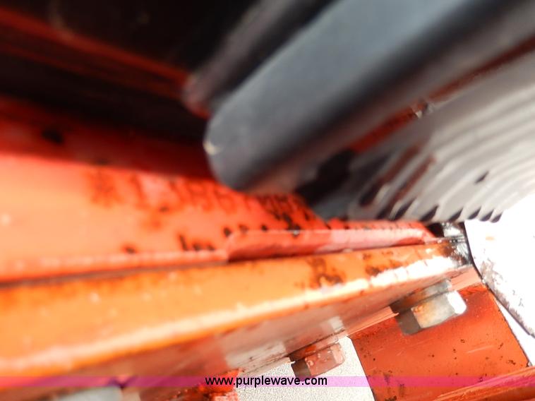 image for item I9350 1999 New Holland TS100 tractor