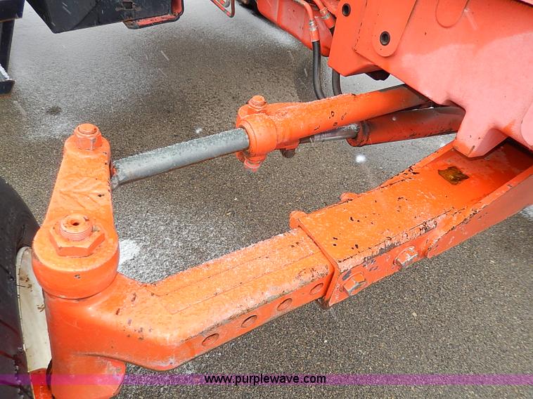 image for item I9350 1999 New Holland TS100 tractor