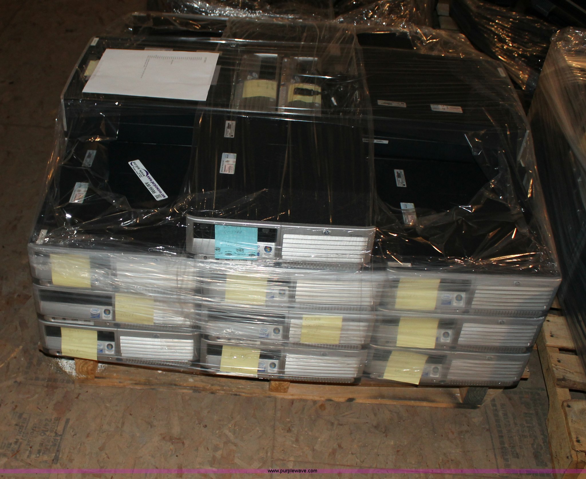 (29) HP DC7700 computers in Hutchinson, KS Item AM9996 sold Purple Wave