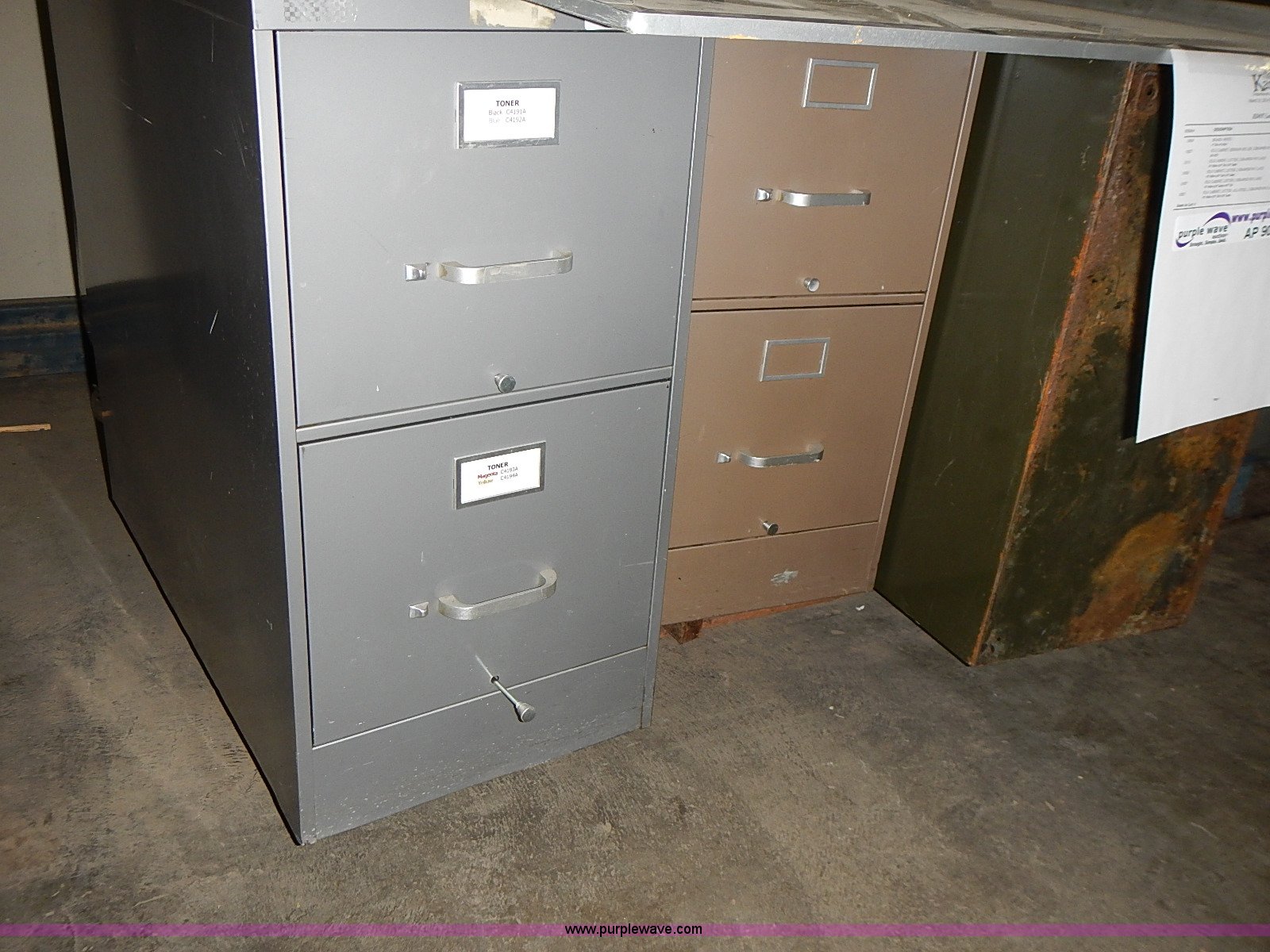 Assorted office supplies in Topeka, KS Item AP9099 sold Purple Wave