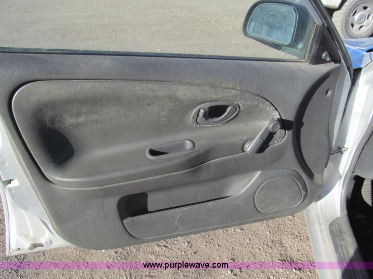 image for item AY9879 2001 Mitsubishi Mirage ES