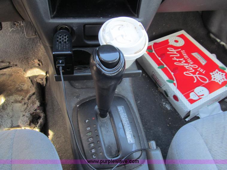 image for item AY9879 2001 Mitsubishi Mirage ES