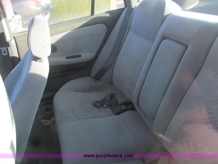 image for item AY9879 2001 Mitsubishi Mirage ES