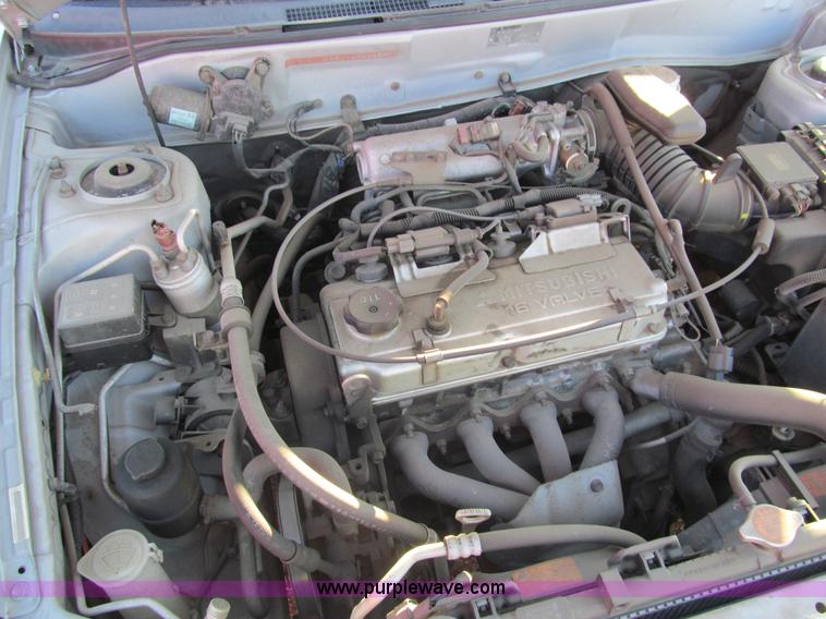 image for item AY9879 2001 Mitsubishi Mirage ES