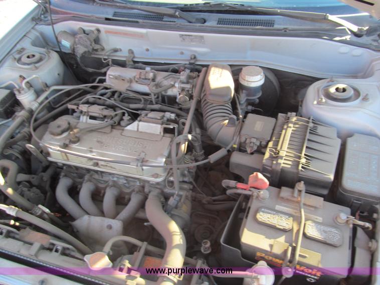 image for item AY9879 2001 Mitsubishi Mirage ES