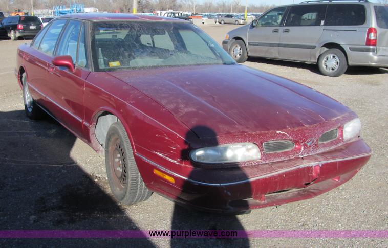 image for item AY9880 1996 Oldsmobile Eighty Eight LS