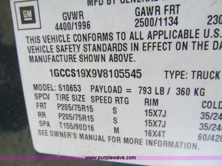 image for item AY9881 1997 Chevrolet S10 LS Ext. Cab pickup truck