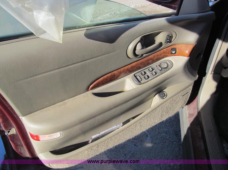image for item AY9882 2000 Buick LeSabre Limited