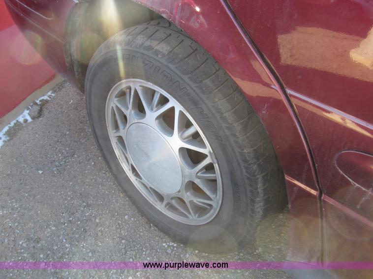 image for item AY9882 2000 Buick LeSabre Limited