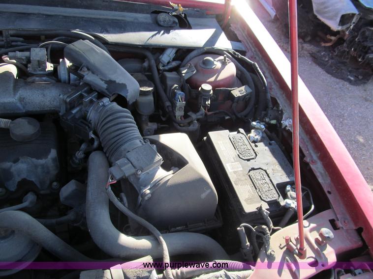 image for item G9501 1993 Ford Tempo GL