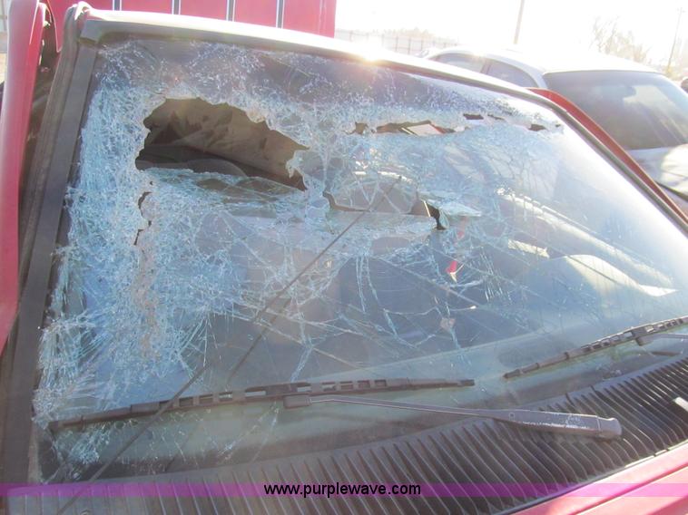 image for item G9501 1993 Ford Tempo GL