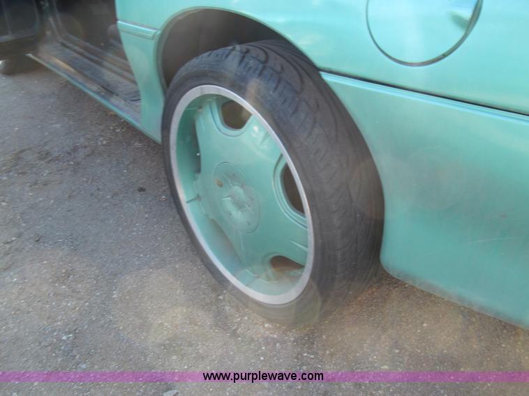 image for item G9502 1995 Chevrolet Camaro