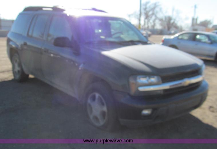image for item G9503 2006 Chevrolet TrailerBlazer EXT LS SUV
