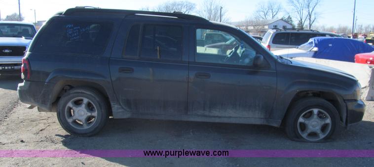image for item G9503 2006 Chevrolet TrailerBlazer EXT LS SUV