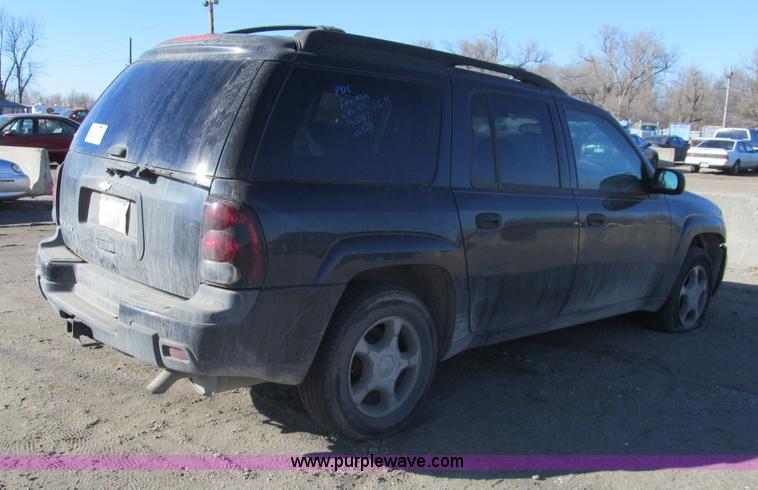 image for item G9503 2006 Chevrolet TrailerBlazer EXT LS SUV