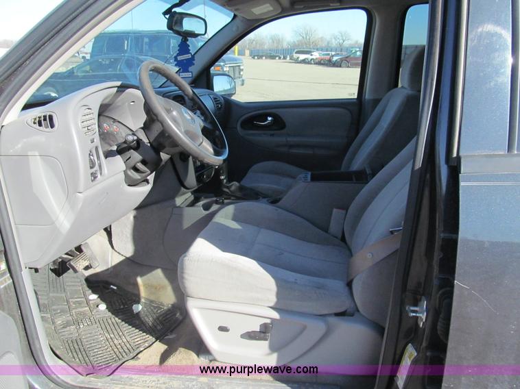 image for item G9503 2006 Chevrolet TrailerBlazer EXT LS SUV