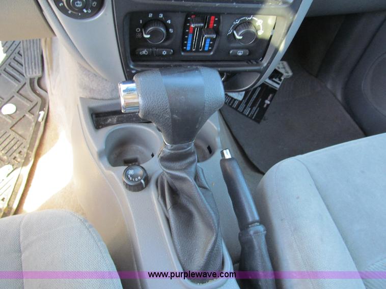 image for item G9503 2006 Chevrolet TrailerBlazer EXT LS SUV