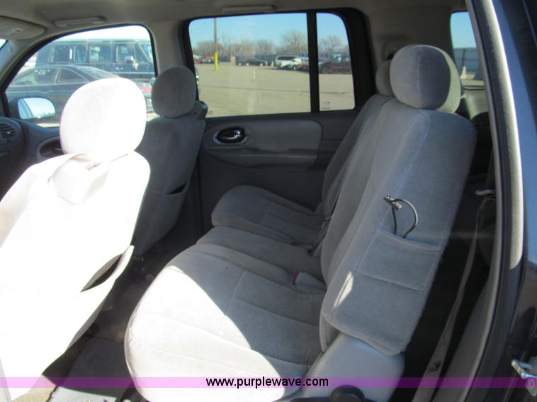 image for item G9503 2006 Chevrolet TrailerBlazer EXT LS SUV