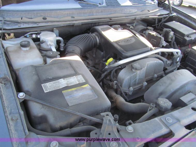 image for item G9503 2006 Chevrolet TrailerBlazer EXT LS SUV
