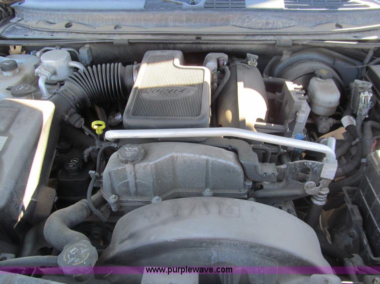 image for item G9503 2006 Chevrolet TrailerBlazer EXT LS SUV