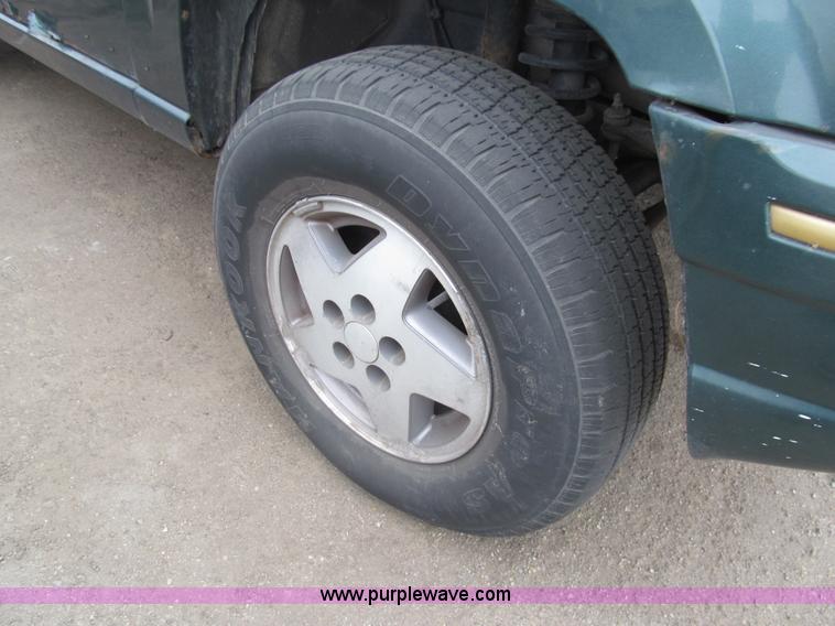 image for item G9507 1993 Jeep Grand Cherokee Limited SUV