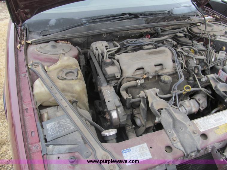 image for item G9509 1996 Buick Regal Custom