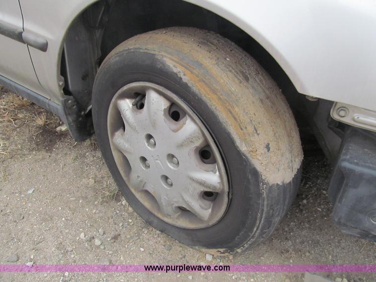 image for item G9510 1996 Honda Accord DX