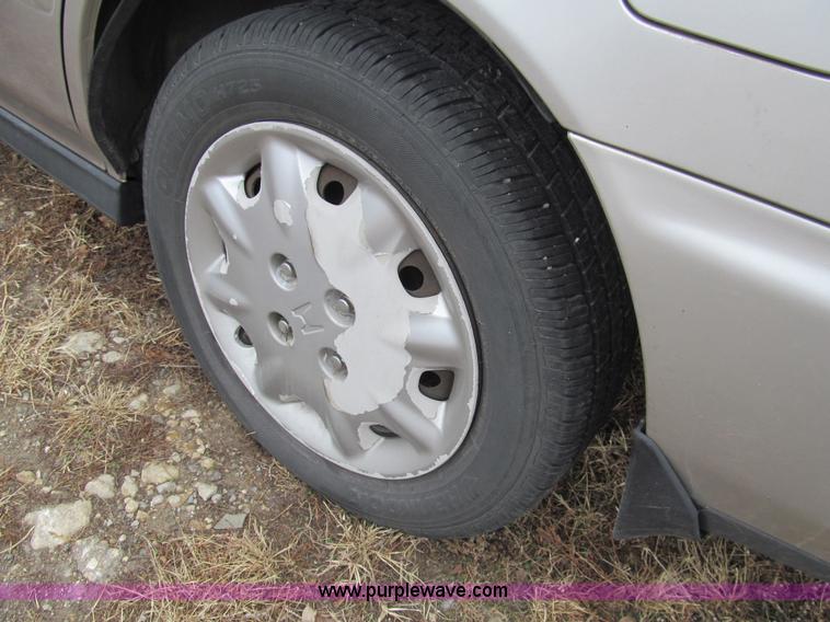 image for item G9510 1996 Honda Accord DX