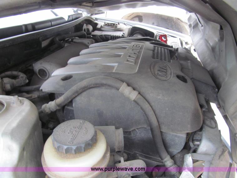 image for item G9511 2003 Kia Spectra LS