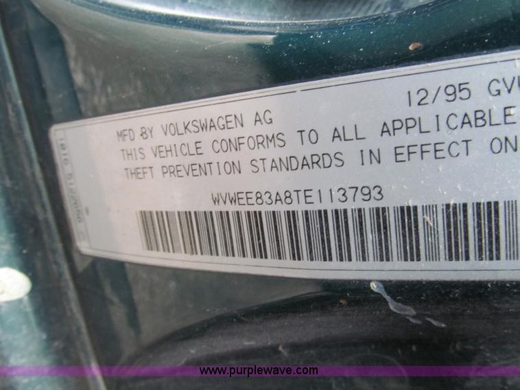 image for item G9512 1996 Volkswagen Passat GLX