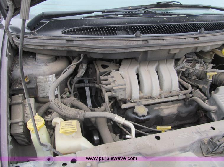 image for item G9513 1997 Dodge Grand Caravan SE van