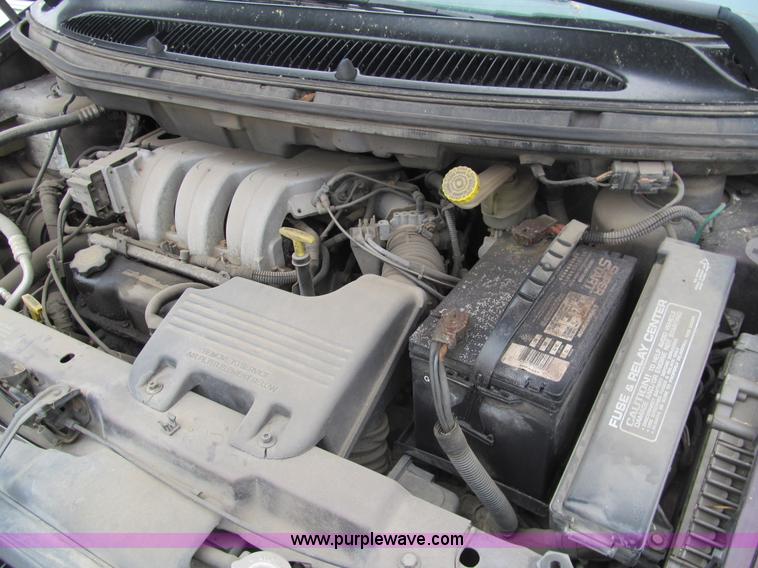 image for item G9513 1997 Dodge Grand Caravan SE van