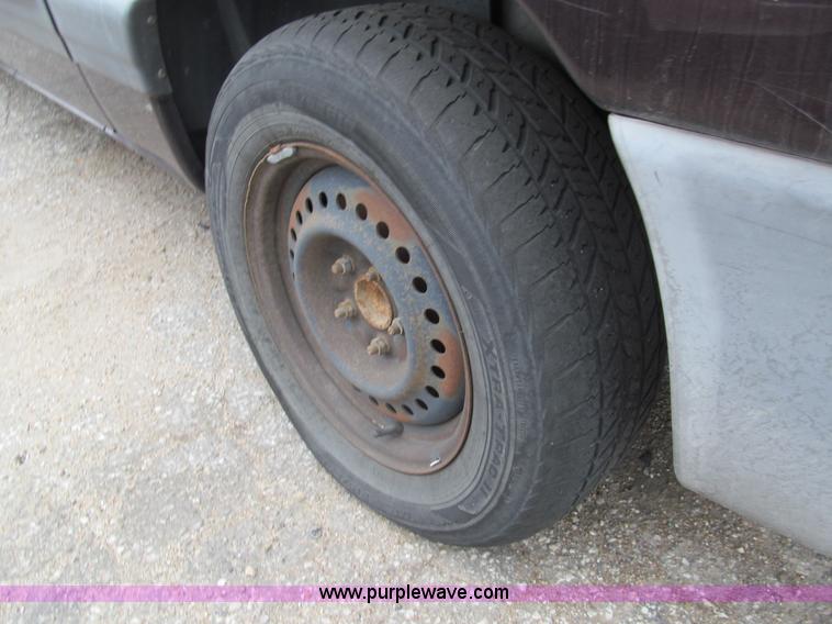 image for item G9513 1997 Dodge Grand Caravan SE van