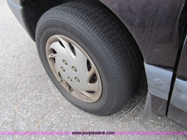 image for item G9513 1997 Dodge Grand Caravan SE van