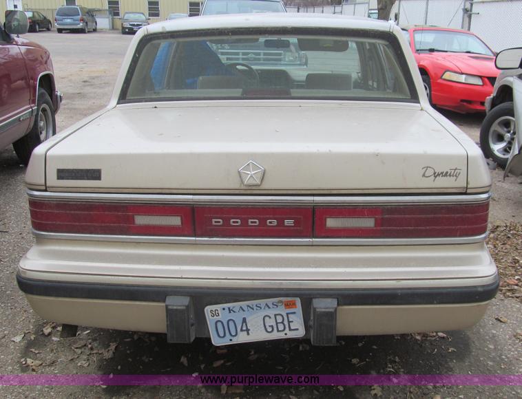 image for item G9515 1990 Dodge Dynasty