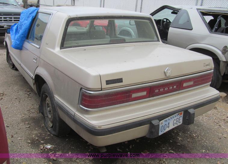 image for item G9515 1990 Dodge Dynasty