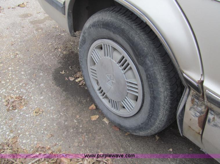 image for item G9515 1990 Dodge Dynasty