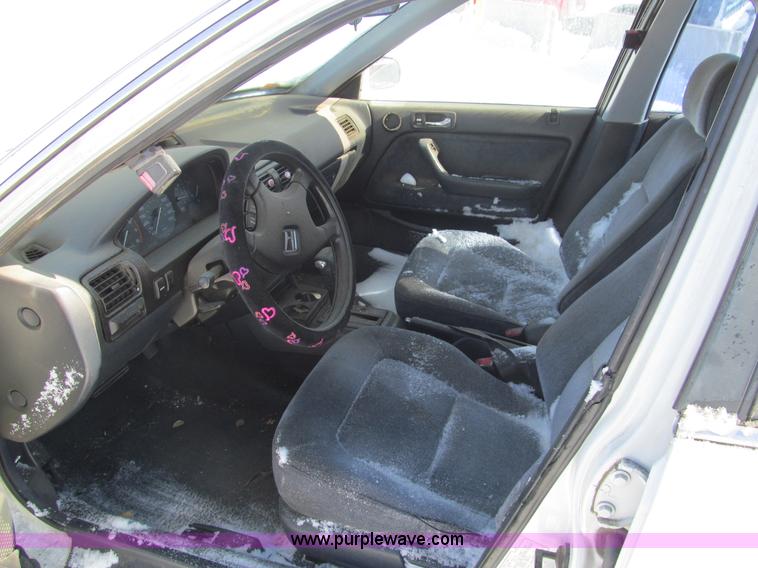 image for item G9537 1991 Honda Accord LX